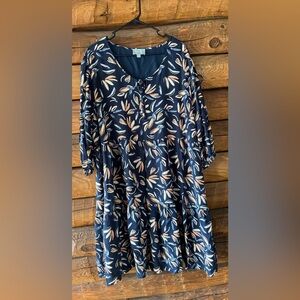 Ryllace size 22 Chic Navy Floral Midi Dress